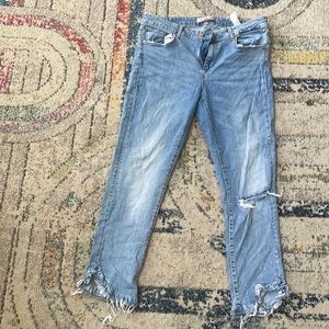 Zara ruffled cropped jeans